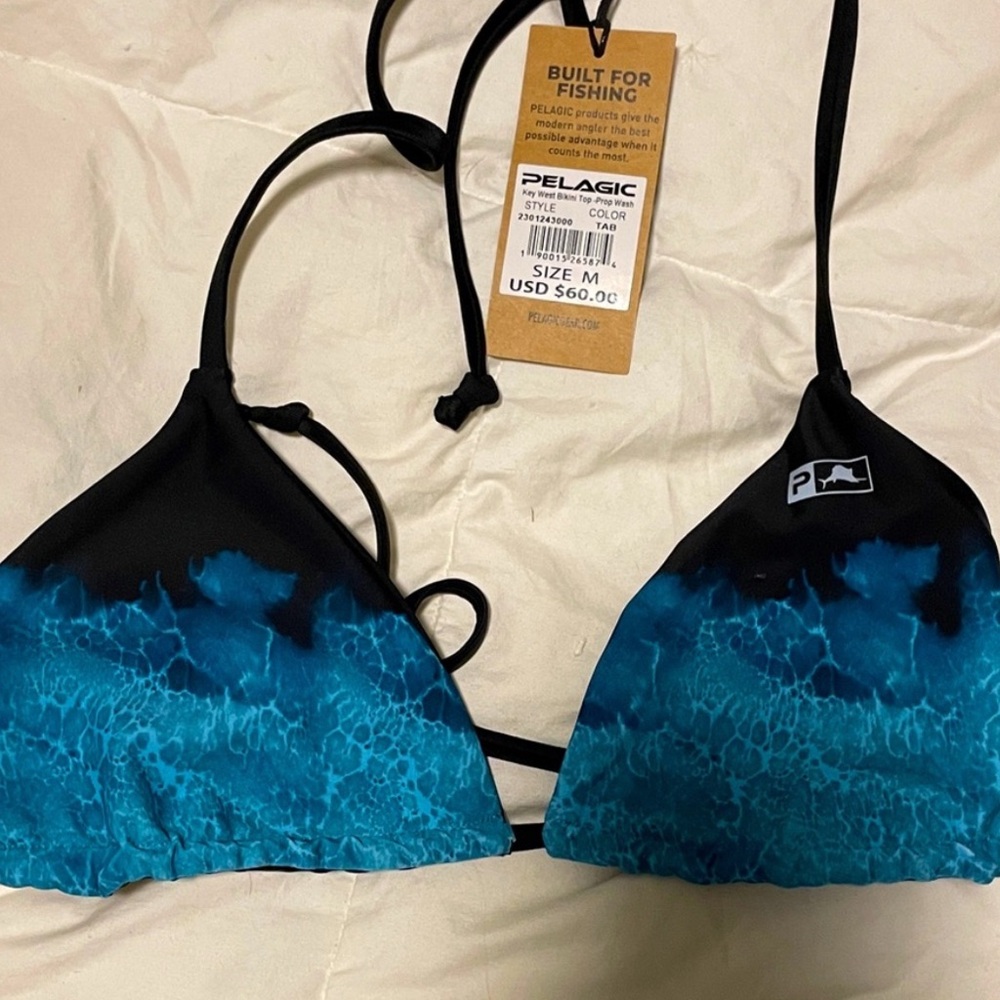 New PELAGIC Key West Top Women's Bikini prop wash reversible - Tropical Aqua